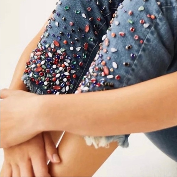 Pilcro Letterpress Mid-Rise
Slim Straight Jeans Jewel
Embellish - Picture 4 of 8